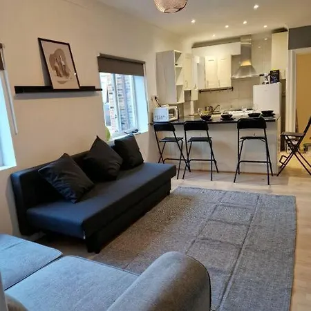 2 Bedroom Flat In Zone 2 Lnd London Exterior photo